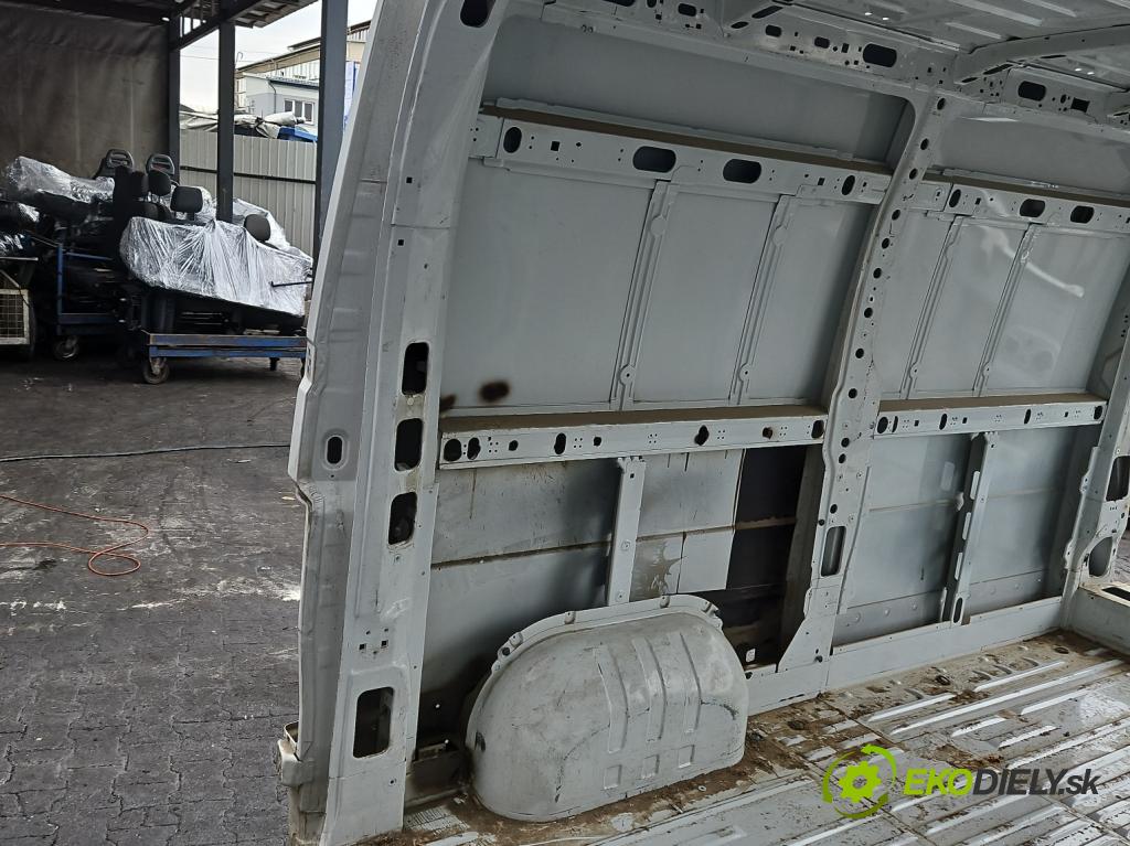 Opel Movano III 2010-2022 2.3 cdti 136 HP manual 100 kW 2299 cm3 5- blatník zadné ľavý