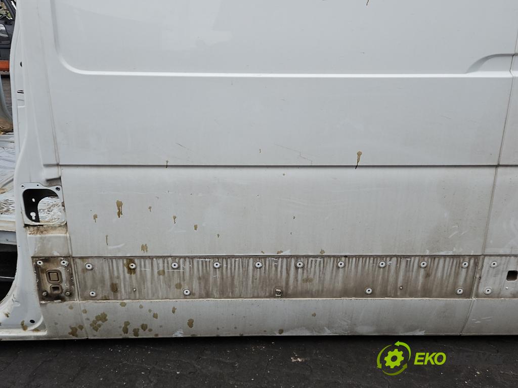 Opel Movano III 2010-2022 2.3 cdti 136 HP manual 100 kW 2299 cm3 5- blatník zadné ľavý