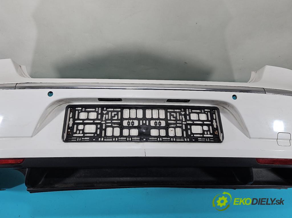 Vw Passat CC 2008-2016 2.0 tdi 140 hp automatic 103 kW 1968 cm3 4- nárazník zadní  (Klika dveří ostatní)