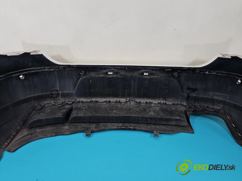 Vw Passat CC 2008-2016 2.0 tdi 140 hp automatic 103 kW 1968 cm3 4- nárazník zadní  (Klika dveří ostatní)