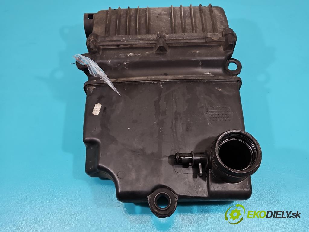 Fiat Punto Grande 1.2 8V 69KM manual 51 kW 1242 cm3 5- obal filtra vzduchu 51773400 (Obal filtra vzduchu)