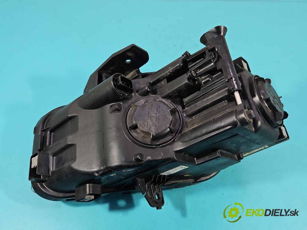 Hyundai Kona I 2017-2023 1.0 120 HP manual 88,3 kW 998 cm3 5- Reflektor: pravý 92102J9000 (Svetlo predné pravé)