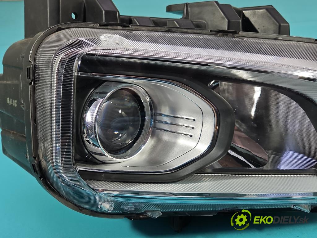 Hyundai Kona I 2017-2023 1.0 120 HP manual 88,3 kW 998 cm3 5- Reflektor: pravý 92102J9000 (Svetlo predné pravé)