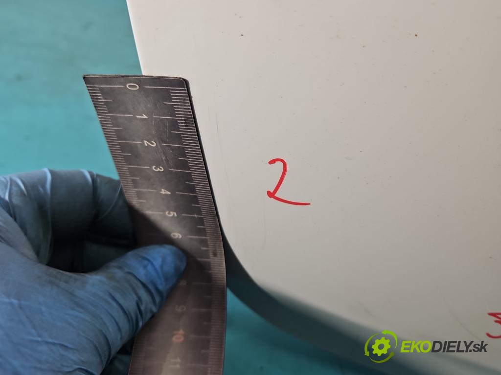 Bmw 5 F10 2010-2017 2.0d 218 hp automatic 160 kW 1995 cm3 5- zadní kufrové dveře  (Zadní kapoty)