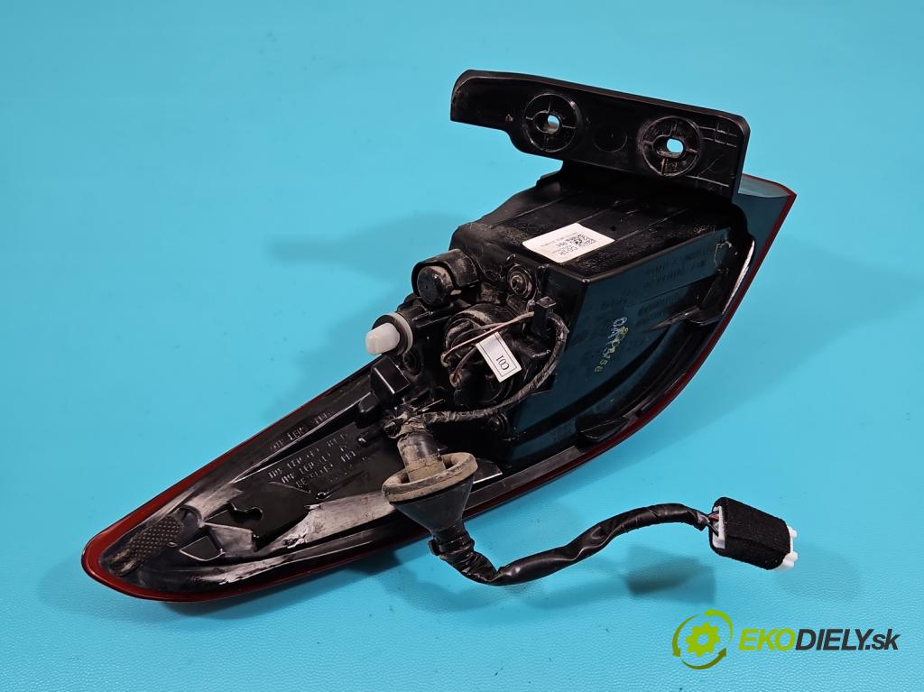 Hyundai Kona I 2017-2023 1.0 120 hp manual 88.3 kW 998 cm3 5- světlo zadní pravé 92402-J90 (Klika dveří ostatní)