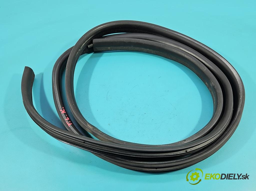 Dacia Lodgy 2012-2022 1.6 8V 82 hp manual 60,5 kW 1598 cm3 5- Těsnění: dveře zadní levé  (Ostatní)