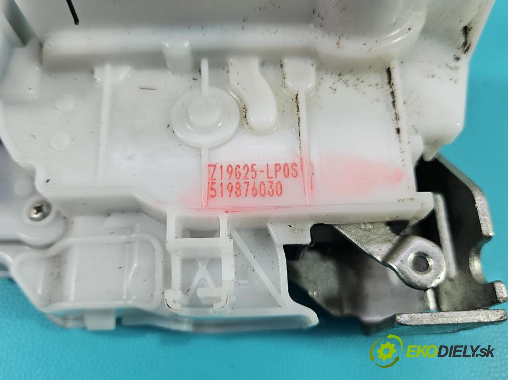 Fiat Tipo II 2015- 1.4 16V 95 hp manual 70 kW 1368 cm3 5- zámek zadní pravý 519876030