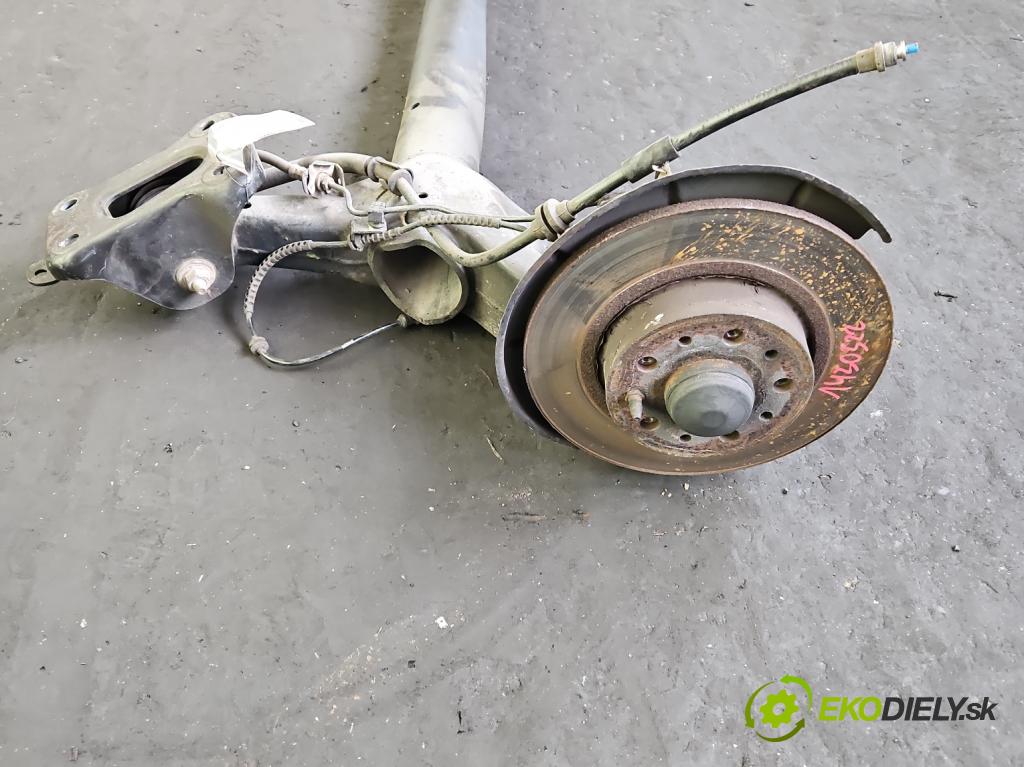 Fiat Tipo II 2015- 1.4 16V 95 hp manual 70 kW 1368 cm3 5- zadní výztuha  (Výztuhy zadní)