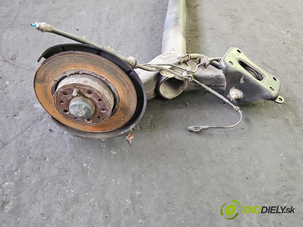 Fiat Tipo II 2015- 1.4 16V 95 hp manual 70 kW 1368 cm3 5- zadní výztuha  (Výztuhy zadní)