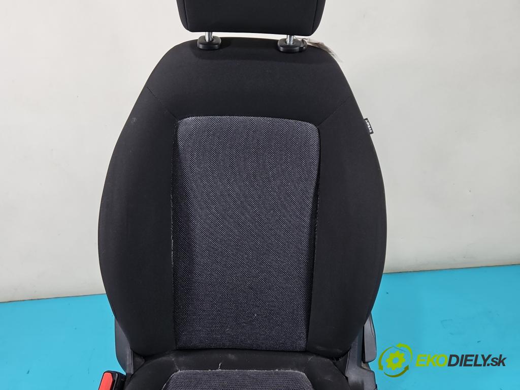 Fiat Tipo II 2015- 1.4 16V 95 HP manual 70 kW 1368 cm3 5- Sedačka ľavý  (Sedačka, sedadlo)