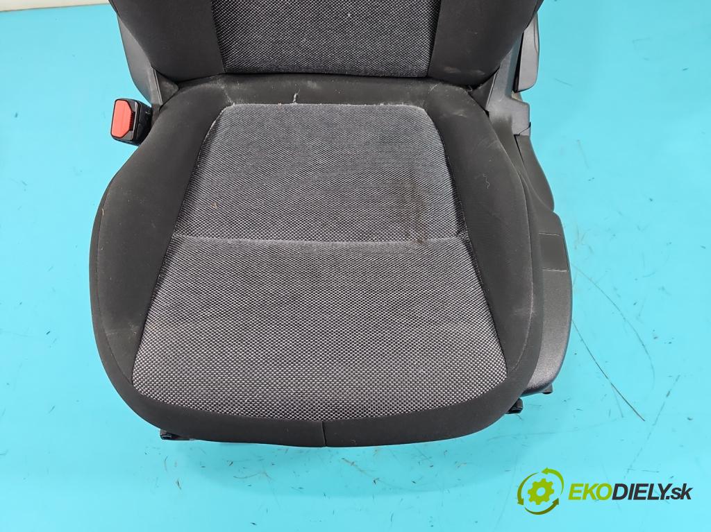 Fiat Tipo II 2015- 1.4 16V 95 HP manual 70 kW 1368 cm3 5- Sedačka ľavý  (Sedačka, sedadlo)