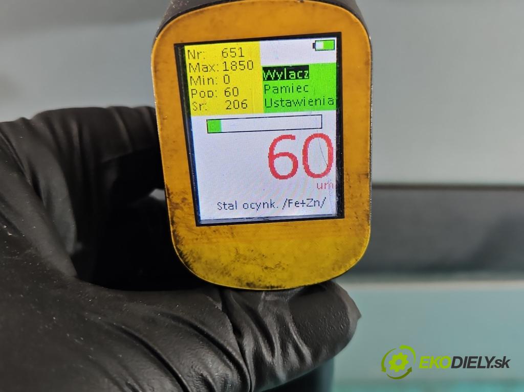 Renault Scenic I 1996-2003 1.6 16V 107 HP manual 79 kW 1598 cm3 5- dvere predné pravé  (Kľučka dverí ostatné)