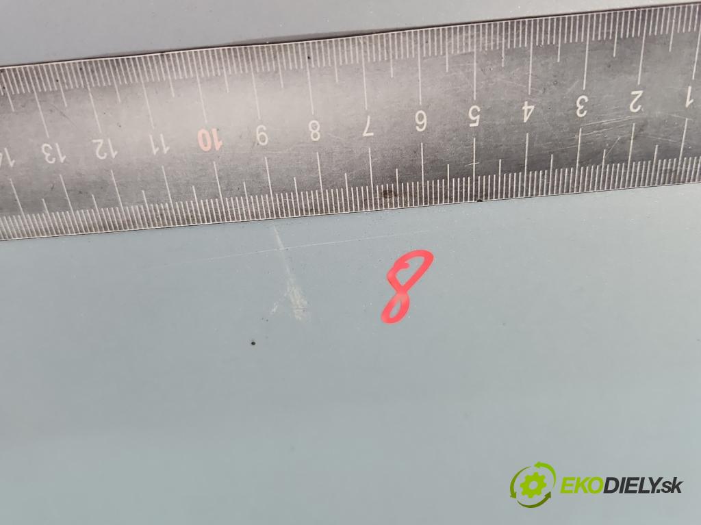 Renault Scenic I 1996-2003 1.6 16V 107 HP manual 79 kW 1598 cm3 5- dvere predné pravé  (Kľučka dverí ostatné)