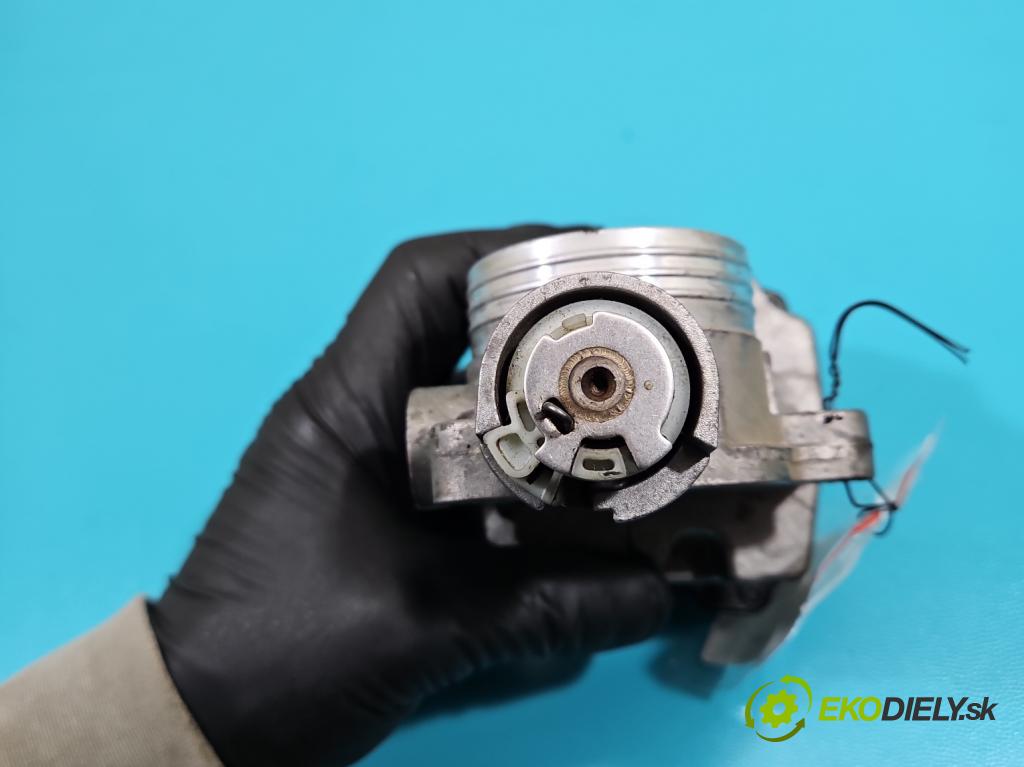 Citroen C2 1.1 8V 60 HP manual 44 kW 1124 cm3 3- klapka 9640796280 (Škrtiaca klapka)