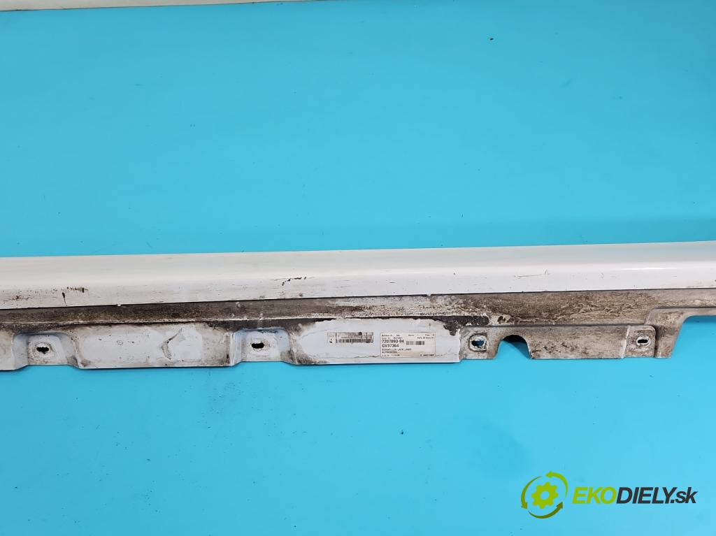 Bmw 5 F10 2010-2017 2.0d 218 hp automatic 160 kW 1995 cm3 5- lišta práh: levé 7207093 (Prahová lišta)