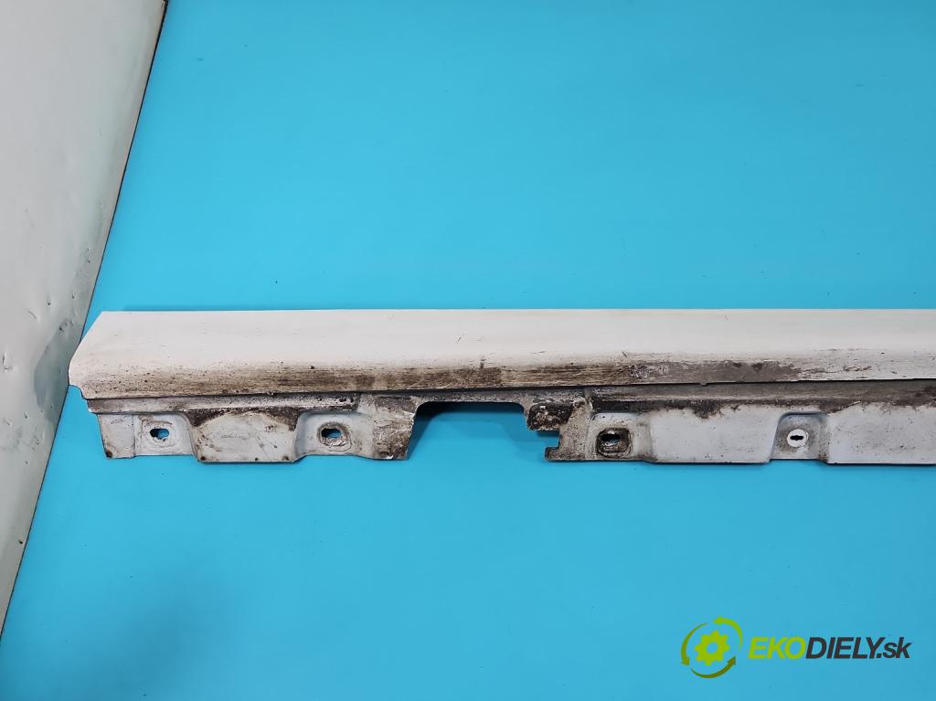 Bmw 5 F10 2010-2017 2.0d 218 hp automatic 160 kW 1995 cm3 5- lišta práh: levé 7207093 (Prahová lišta)