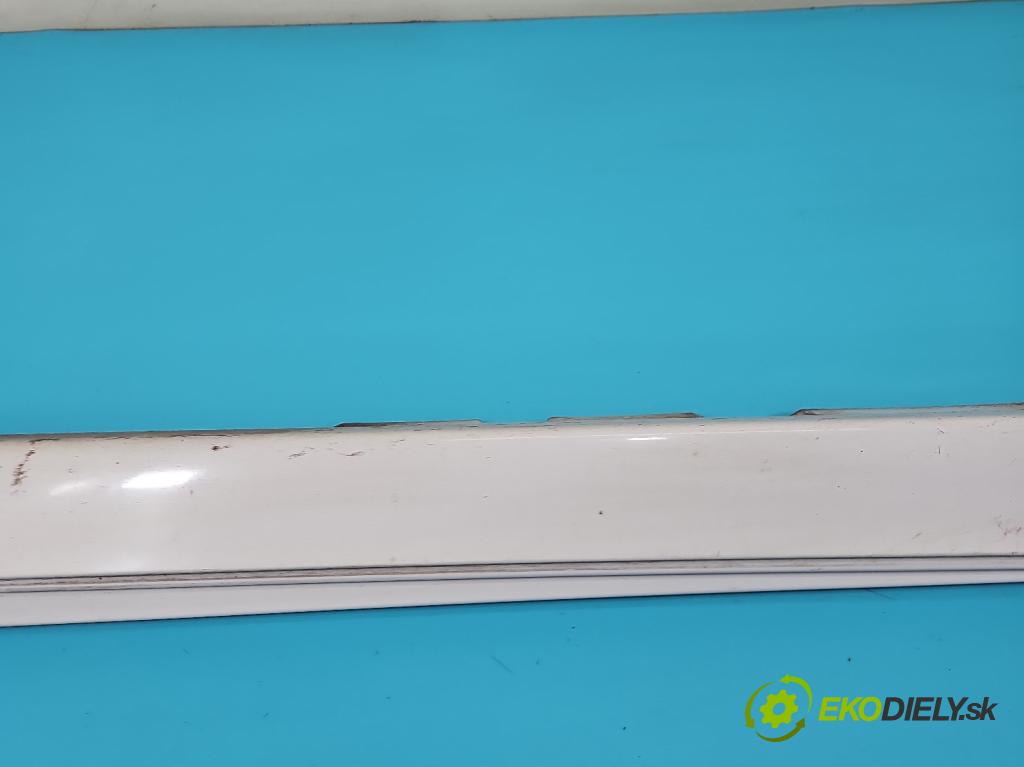 Bmw 5 F10 2010-2017 2.0d 218 hp automatic 160 kW 1995 cm3 5- lišta práh: pravé 7207094 (Prahová lišta)