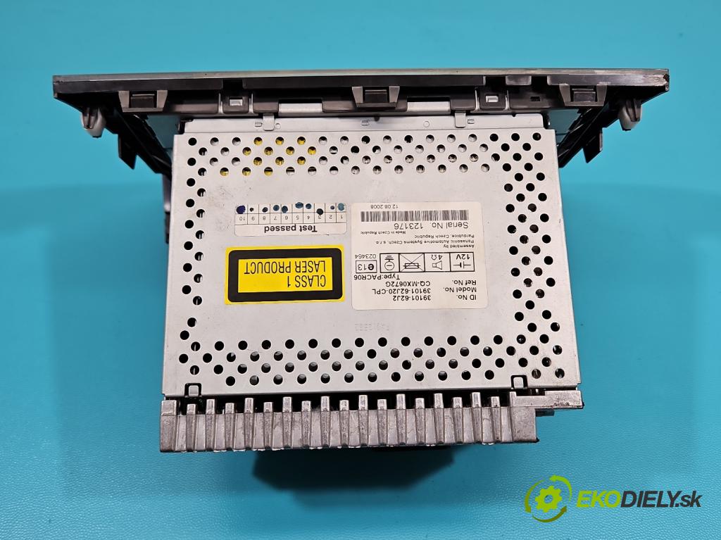 Suzuki Swift Mk6 2005-2010 1.6 16V 125 HP manual 92 kW 1586 cm3 3- Radio originál 39101-62J2