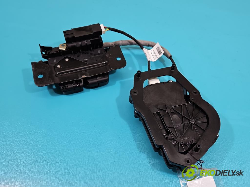 Bmw 5 F10 2010-2017 2.0d 218 hp automatic 160 kW 1995 cm3 5- zámek kufrových dveří zadní 912935-108