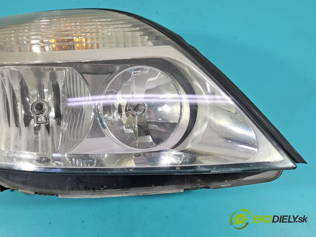 Renault Scenic I 1996-2003 1.6 16V 107 HP manual 79 kW 1598 cm3 5- Reflektor: pravý  (Svetlo predné pravé)