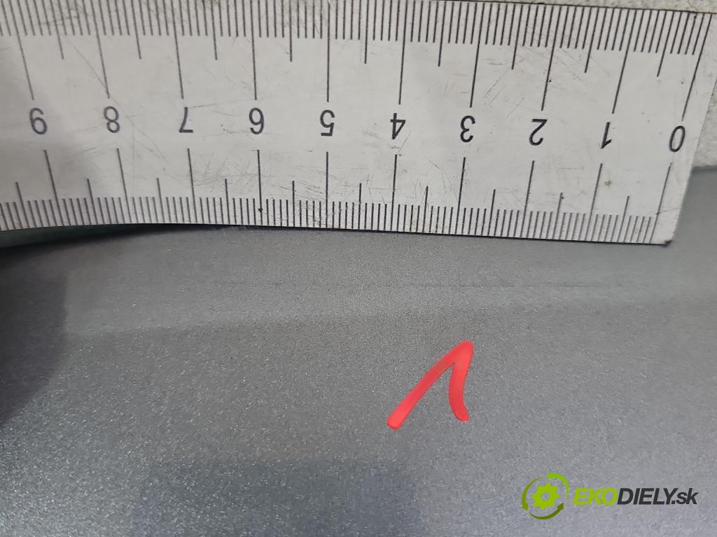 Skoda Karoq 2017- 1.5 TSI 150 HP automatic 110 kW 1498 cm3 5- zadna kufor  (Kapota zadná (kufor))