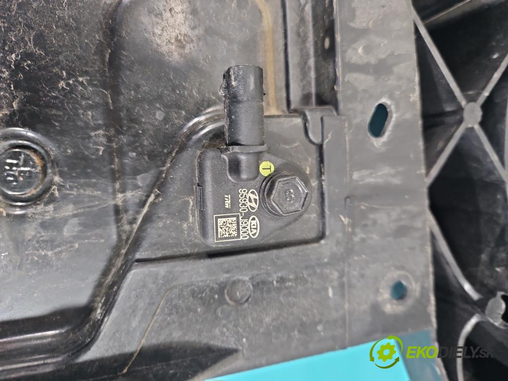 Hyundai Kona I 2017-2023 1.0 120 hp manual 88,3 kW 998 cm3 5- stěna přední 64101-J9000 (Výztuhy přední)