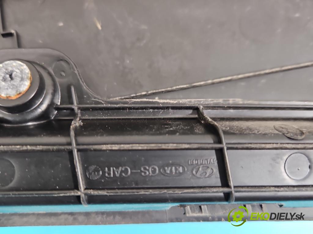 Hyundai Kona I 2017-2023 1.0 120 HP manual 88,3 kW 998 cm3 5- torpédo 86152-J9000 (Torpédo (plast pod čelným sklom))