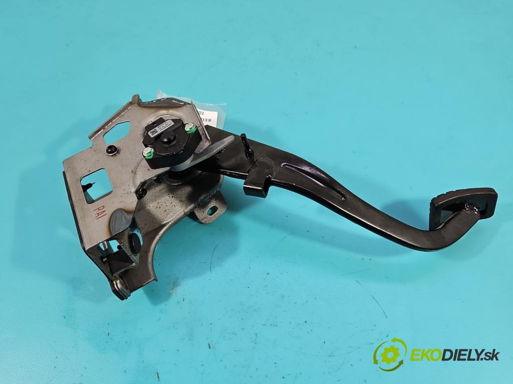 Hyundai Kona I 2017-2023 1.0 120 HP manual 88.3 kW 998 cm3 5- pedále ostatné 93840-F2100