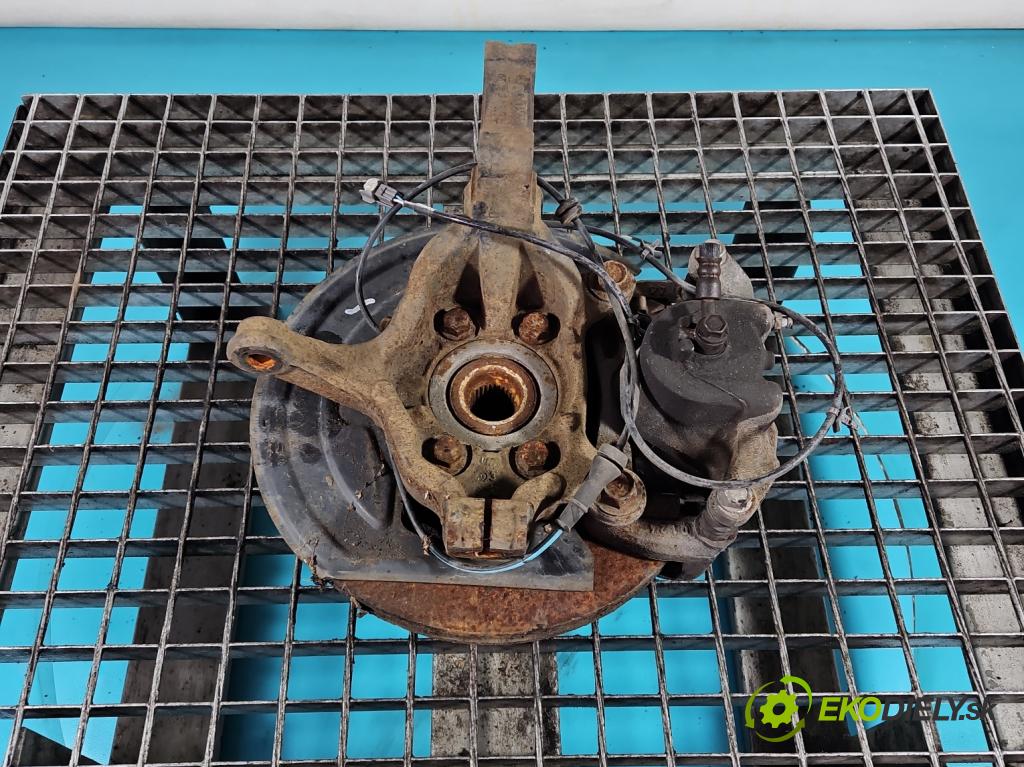 Nissan Juke I 2010-2019 1.2 T 116 hp manual 85 kW 1197 cm3 5- náboj levé  (Náboj kola)