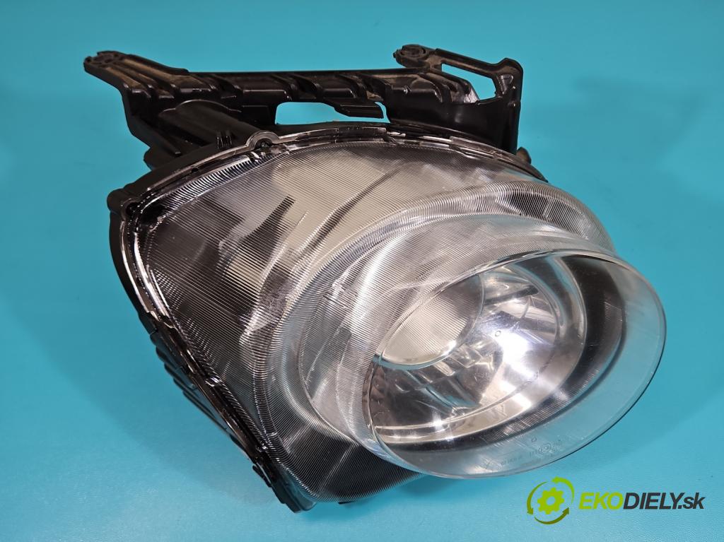 Nissan Juke I 2010-2019 1.2 T 116 HP manual 85 kW 1197 cm3 5- Reflektor: pravý  (Svetlo predné pravé)