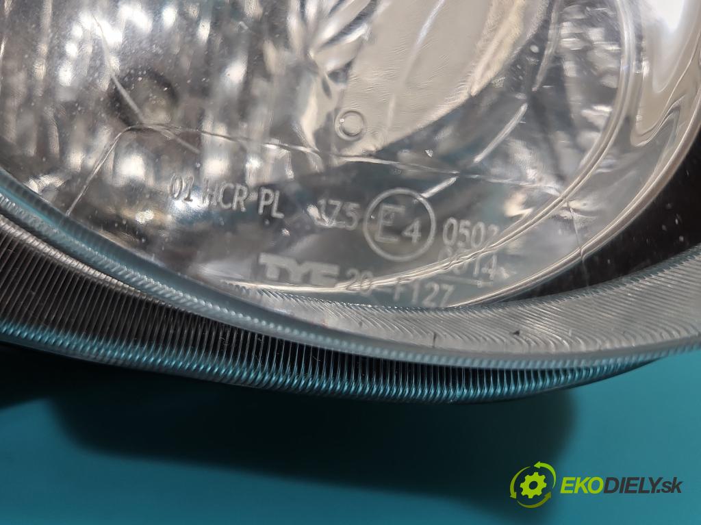 Nissan Juke I 2010-2019 1.2 T 116 HP manual 85 kW 1197 cm3 5- Reflektor: pravý  (Svetlo predné pravé)