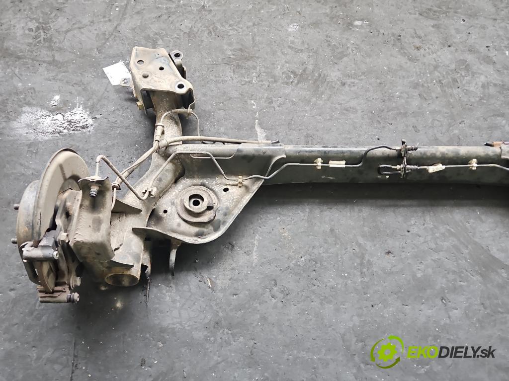 Nissan Juke I 2010-2019 1.2 T 116 hp manual 85 kW 1197 cm3 5- zadní výztuha  (Výztuhy zadní)