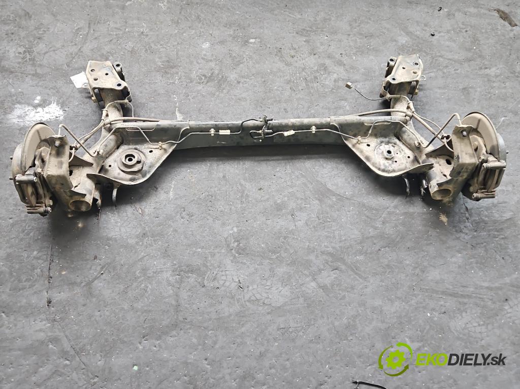 Nissan Juke I 2010-2019 1.2 T 116 hp manual 85 kW 1197 cm3 5- zadní výztuha  (Výztuhy zadní)