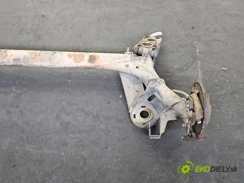 Audi A3 8L 1996-2003 1.8 20V 125 HP manual 92 kW 1781 cm3 3- zadna výstuha  (Výstuha zadná)