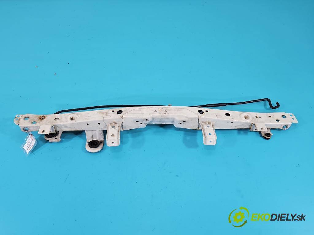 Nissan Juke I 2010-2019 1.2 T 116 hp manual 85 kW 1197 cm3 5- stěna přední  (Výztuhy přední)