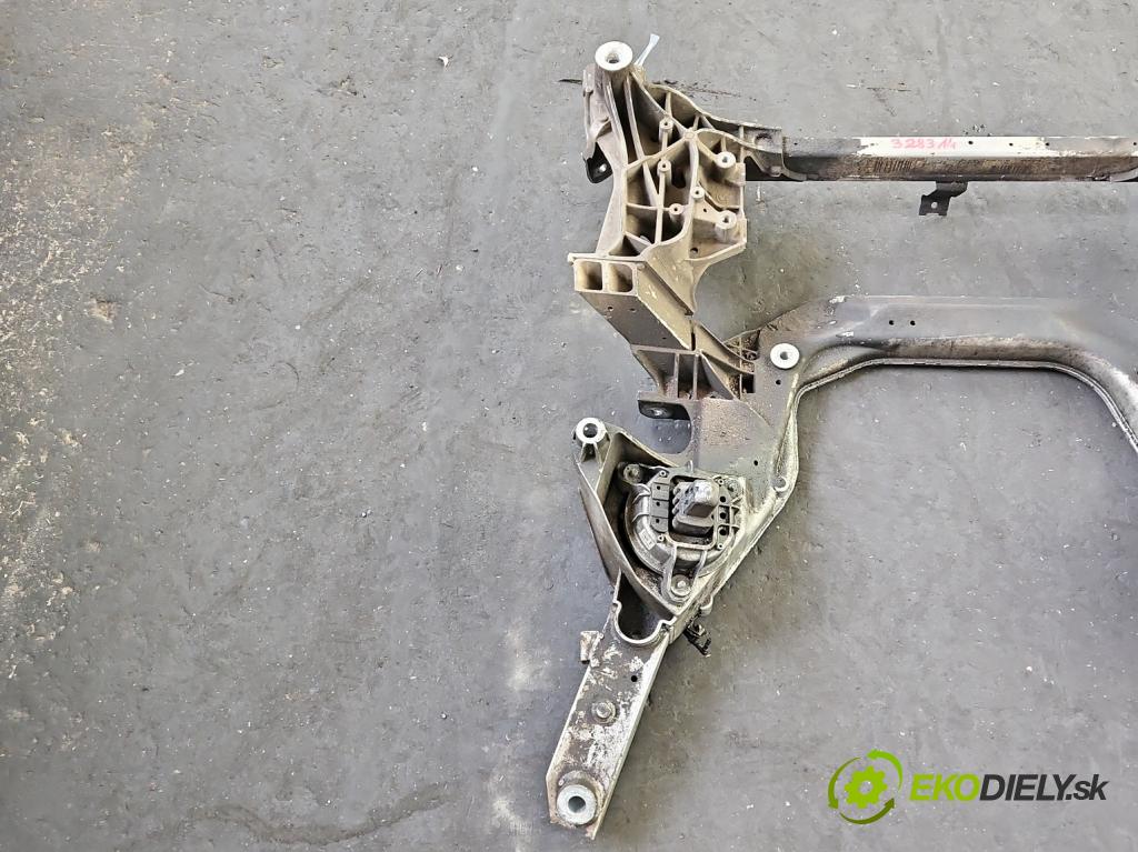 Bmw 5 F10 2010-2017 2.0d 218 HP automatic 160 kW 1995 cm3 5- výstuha motora