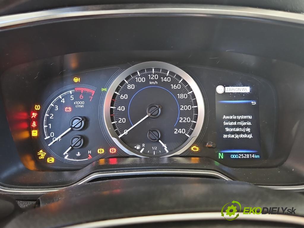 Toyota Corolla E21 2019- 1.8 16V 98 HP automatic 72 kW 1798 cm3 4- prístrojovka/ budíky 83800-FEQ81 (Prístrojová doska)