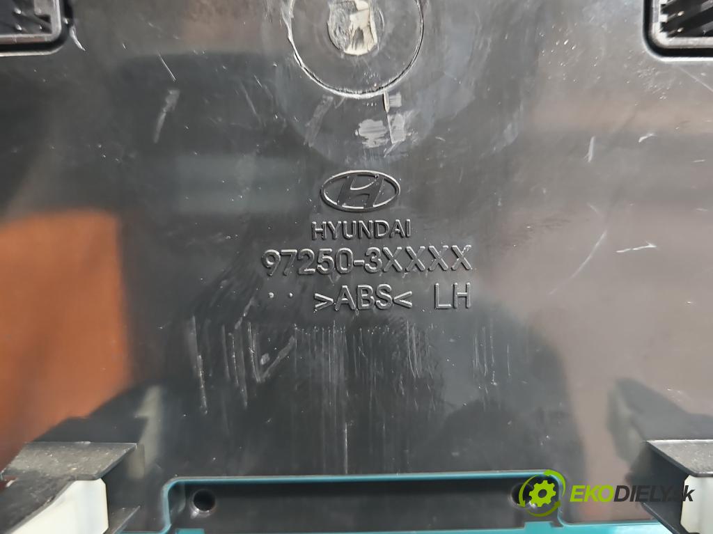 Hyundai Elantra V 2010-2016 1.6 GDI 132  HP manual 97 kW 1591 cm3 4- panel kúrenia 97250-3XXXX