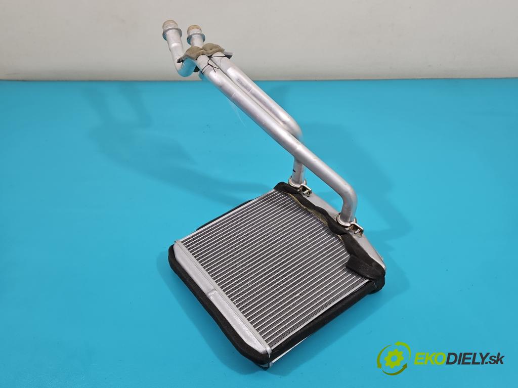 Fiat Tipo II 2015- 1.4 16V 95 hp manual 70 kW 1368 cm3 5- radiátor 164210100 (Radiátory topení)