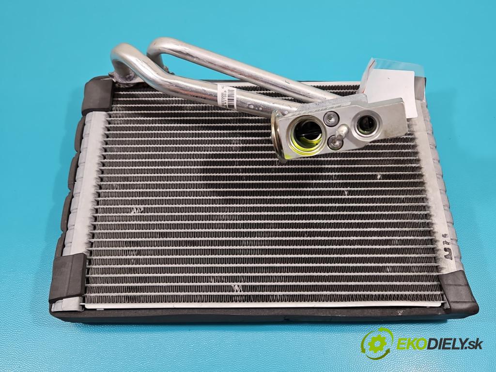 Fiat Tipo II 2015- 1.4 16V 95 hp manual 70 kW 1368 cm3 5- radiátor 447500-6120 (Radiátory topení)