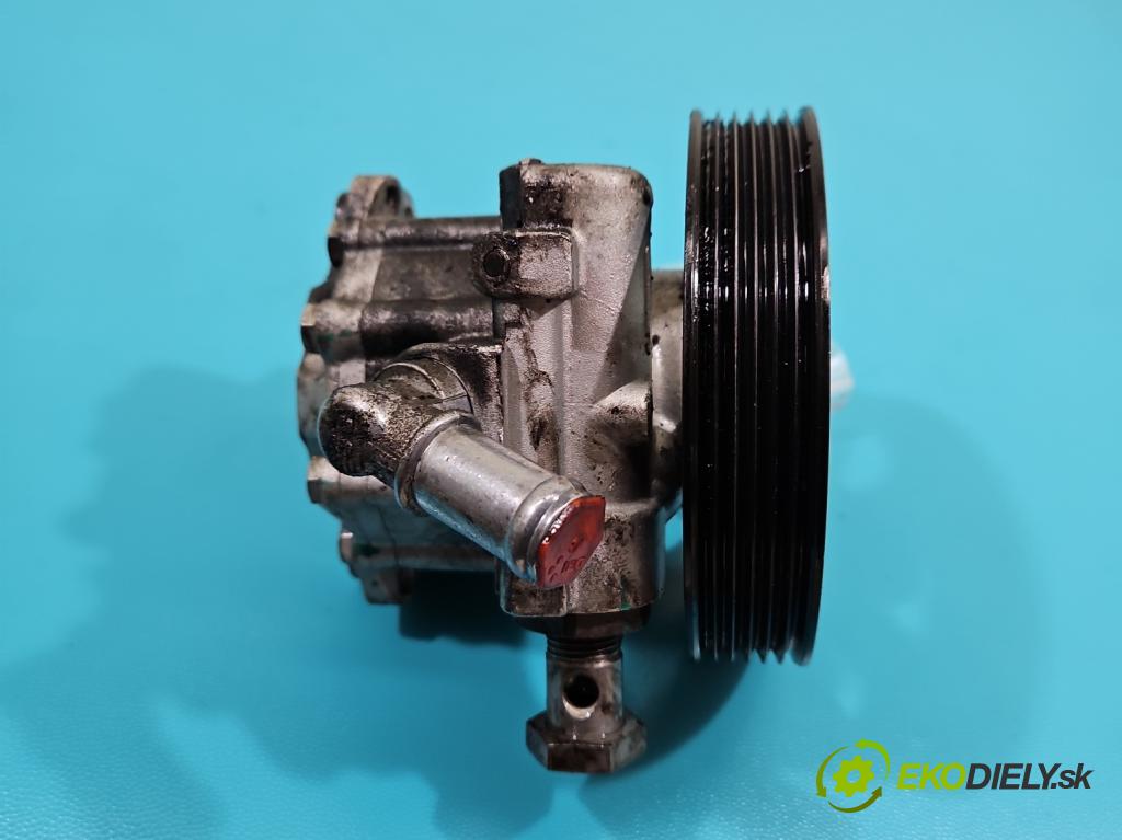 Citroen C5 I 2001-2008 1.6 hdi 109 HP manual 80 kW 1560 cm3 5- čerpadlo posilovač  (Servočerpadlo, pumpa riadenia)