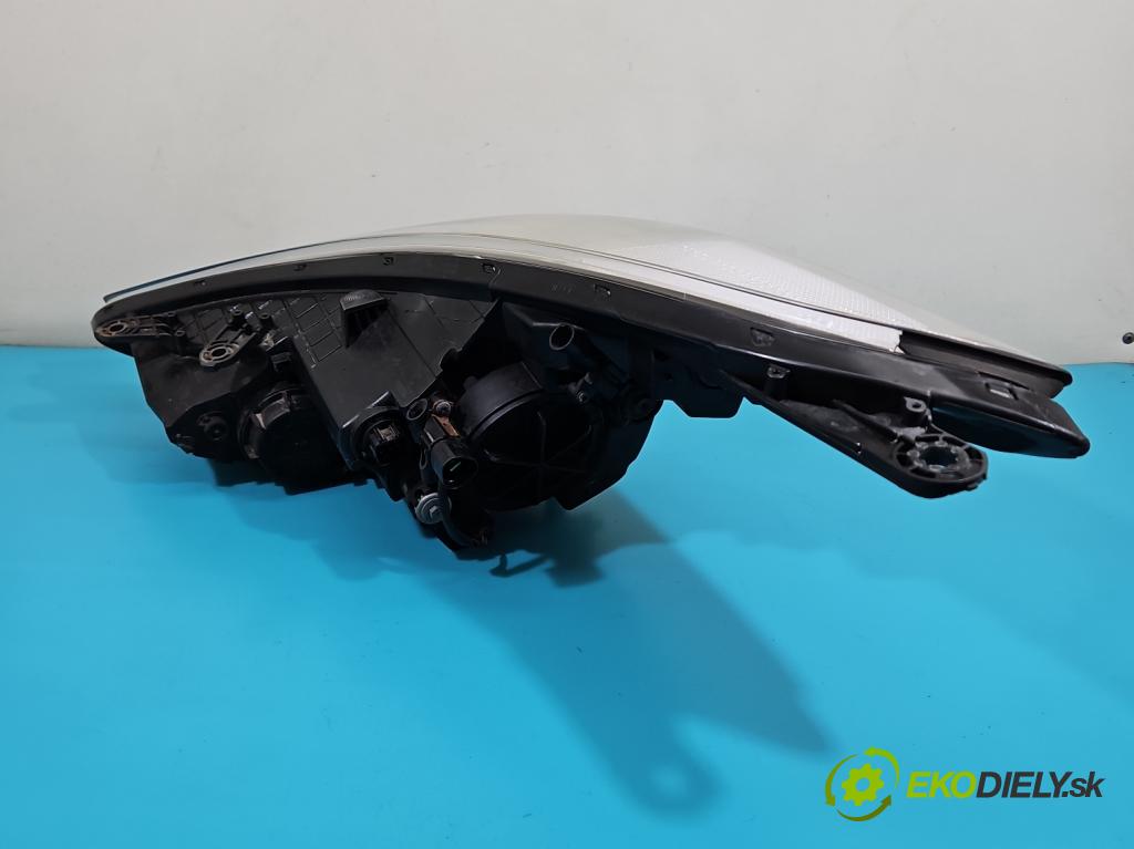 Hyundai Elantra V 2010-2016 1.6 GDI 132  HP manual 97 kW 1591 cm3 4- Reflektor: pravý  (Svetlo predné pravé)