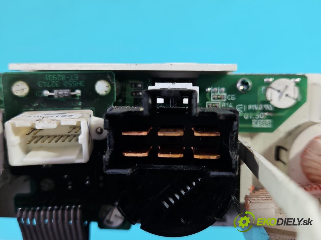 Nissan Almera N16 2000-2006 1.5 16V 90 HP manual 66 kW 1498 cm3 5- panel kúrenia