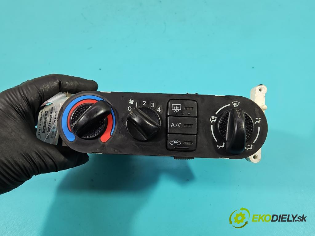 Nissan Almera N16 2000-2006 1.5 16V 90 HP manual 66 kW 1498 cm3 5- panel kúrenia