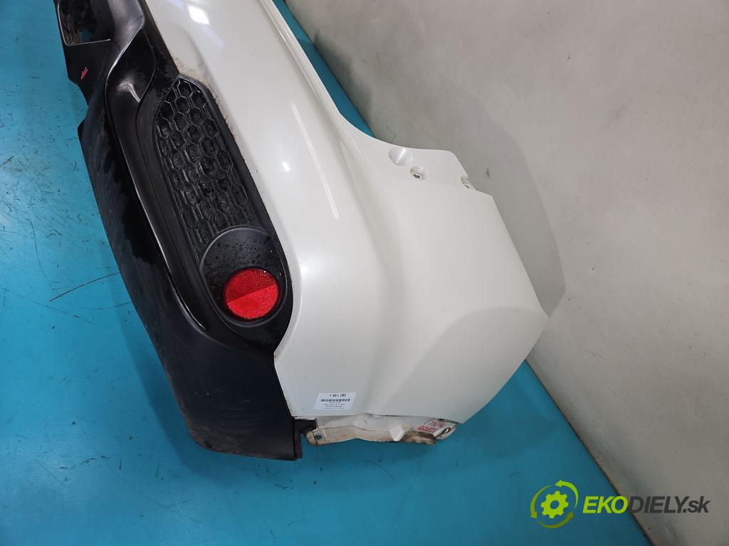 Nissan Juke I 2010-2019 1.2 T 116 hp manual 85 kW 1197 cm3 5- nárazník zadní  (Klika dveří ostatní)