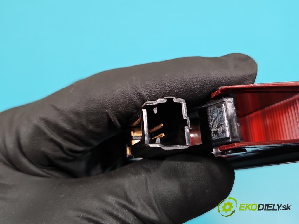 Dacia Sandero III 2020- 1.0 Tce 91 KM manual 67 kW 999 cm3 5- světlo: stop: 265906237R