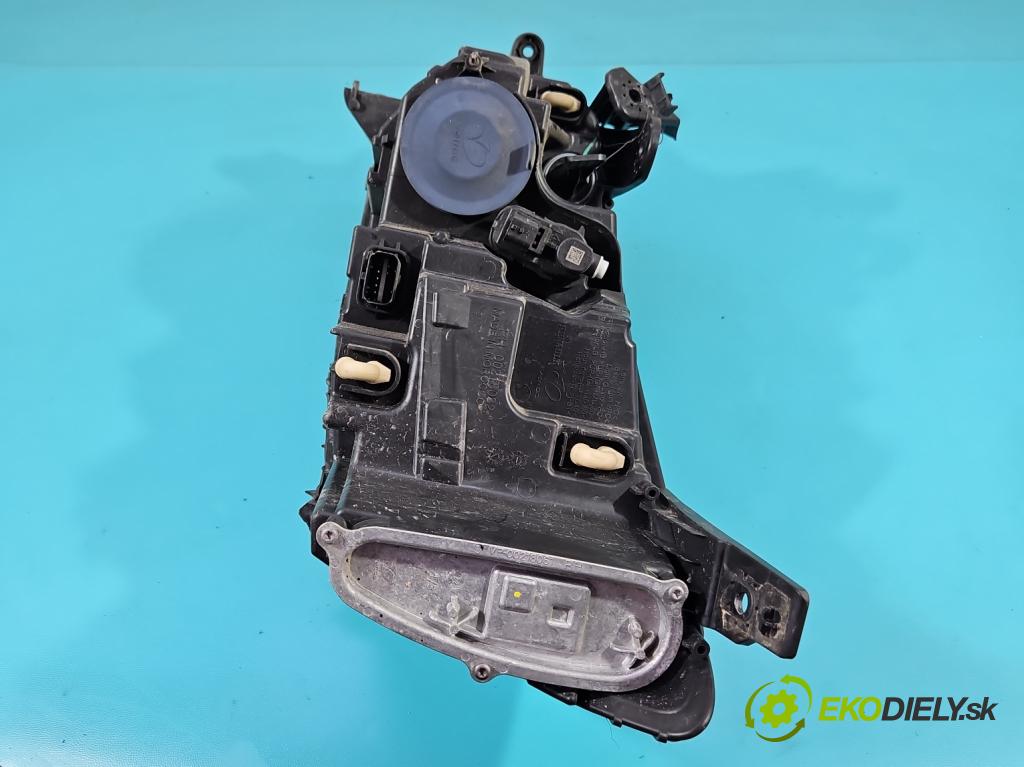 Dacia Sandero III 2020- 1.0 Tce 91 KM manual 67 kW 999 cm3 5- Reflektor: pravý 260104363R (Svetlo predné pravé)