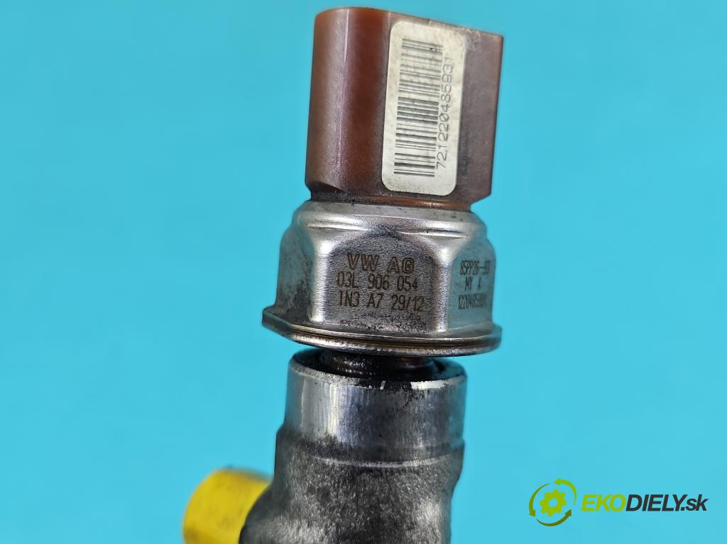 Vw Passat CC 2008-2016 2.0 tdi 140 HP automatic 103 kW 1968 cm3 4- lišta vstrekovacia 03L089N (Vstrekovacia lišta)