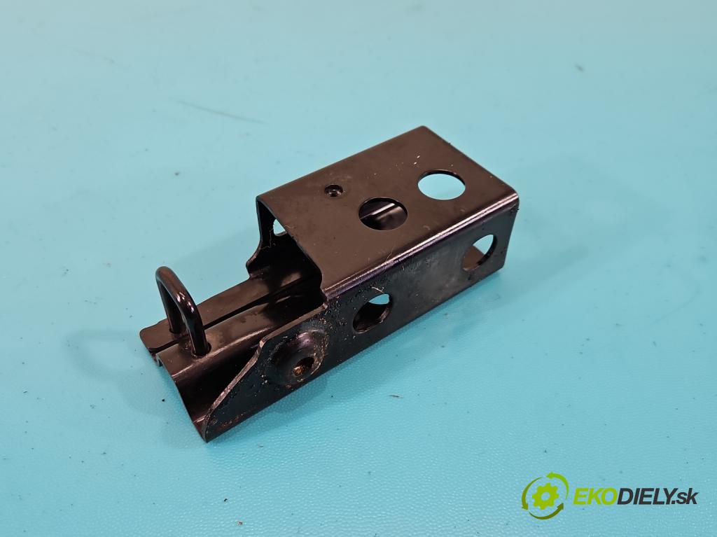 Skoda Superb II 2008-2015 2.0 tdi 170 HP automatic 125 kW 1968 cm3 5- Železnice: kufra: 3T9863556