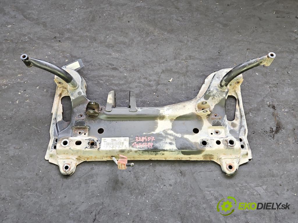 Ford Fusion 1.4 16V 80 HP manual 59 kW 1388 cm3 5- výstuha motora 